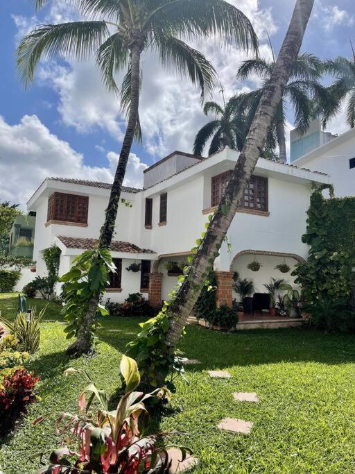 カンクン Beautiful Jungle House On A Strategic Locationヴィラ エクステリア 写真